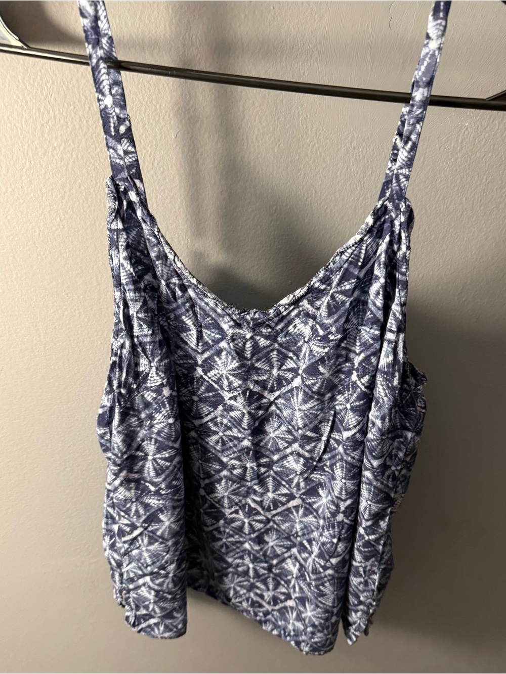 Old Navy Navy and White Printed Spaghetti Strap Camisole